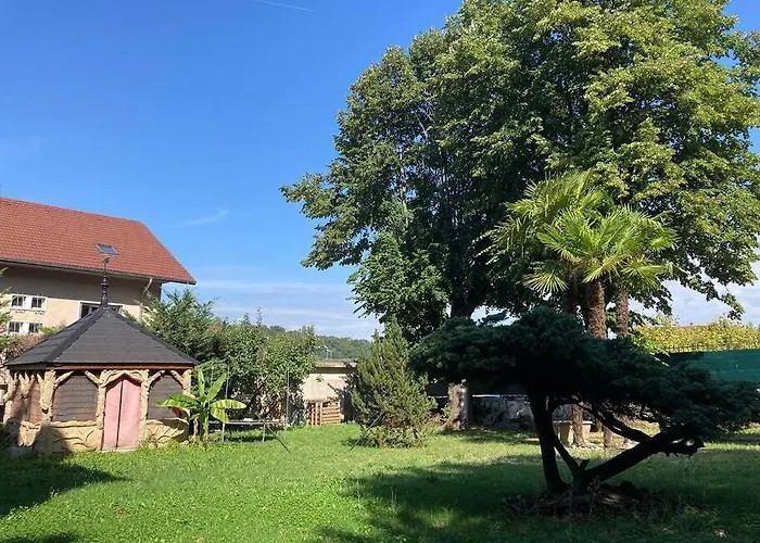 T3 73 M2 Les Tamaris アパート エクスレバン