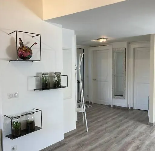 T3 73 M2 Les Tamaris エクスレバン