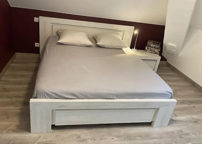 T3 73 M2 Les Tamaris エクスレバン